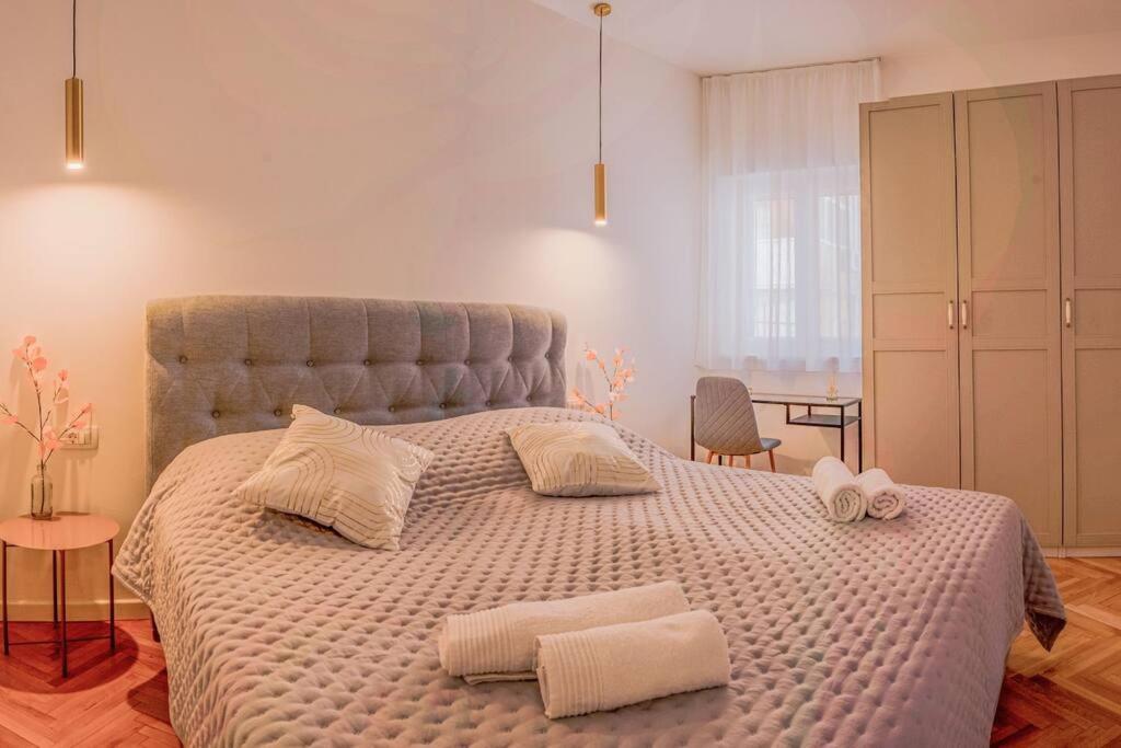 Luksuzni Apartman Ribica U Samom Centru Grada Split Extérieur photo